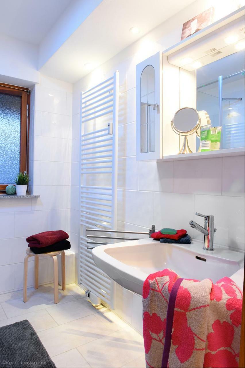 Haus Gronau Apartment แบร์กิชกลัดบัค ภายนอก รูปภาพ