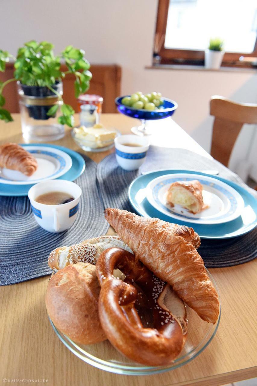 Haus Gronau Apartment แบร์กิชกลัดบัค ภายนอก รูปภาพ