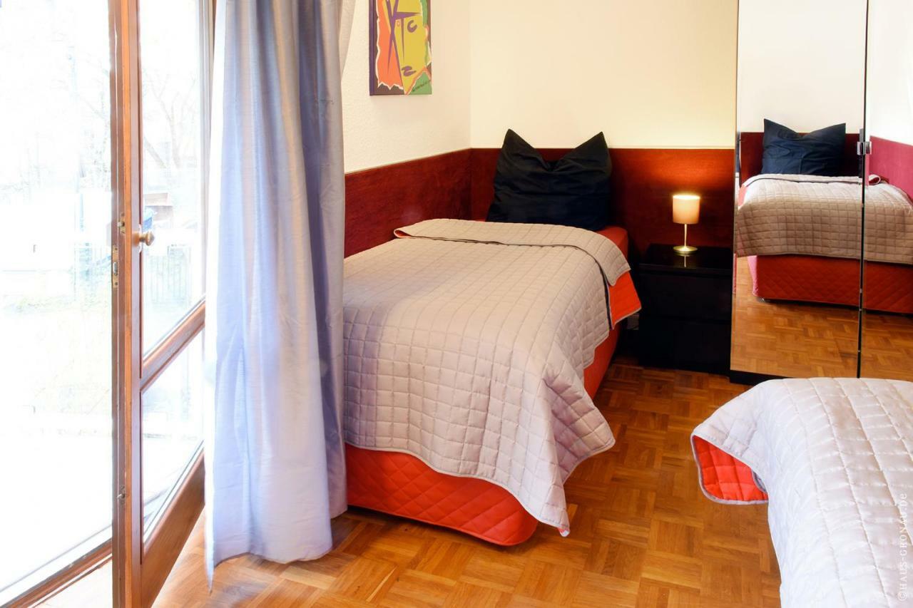 Haus Gronau Apartment แบร์กิชกลัดบัค ภายนอก รูปภาพ