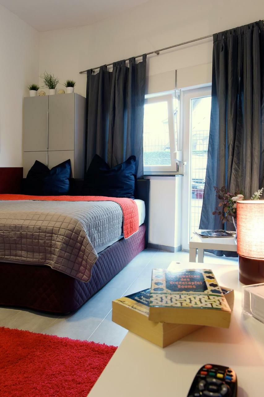 Haus Gronau Apartment แบร์กิชกลัดบัค ภายนอก รูปภาพ